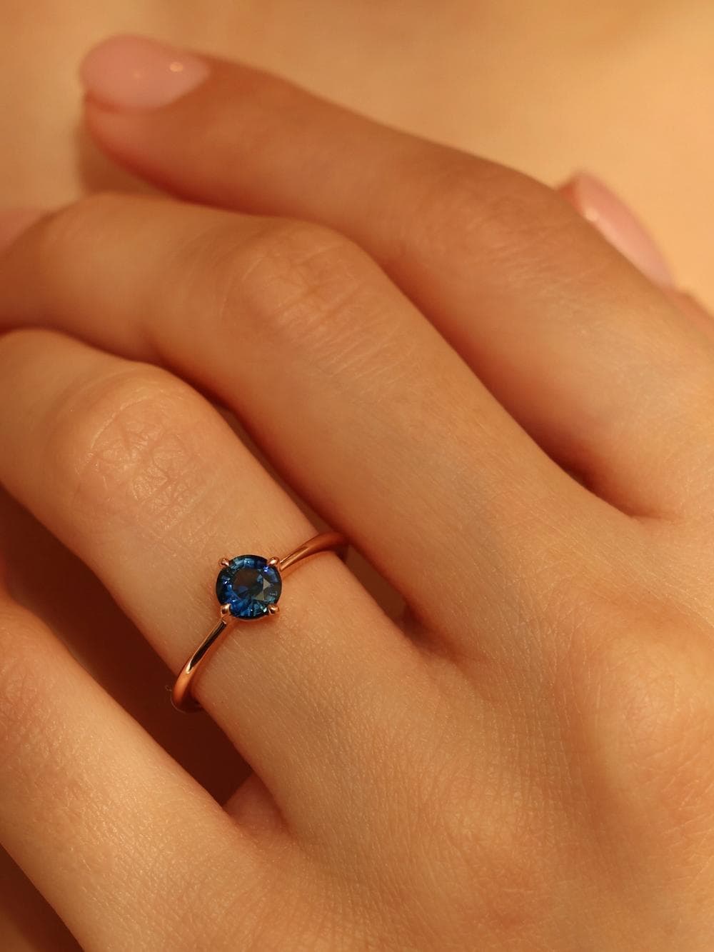 Cardinal Ring on hand rose gold