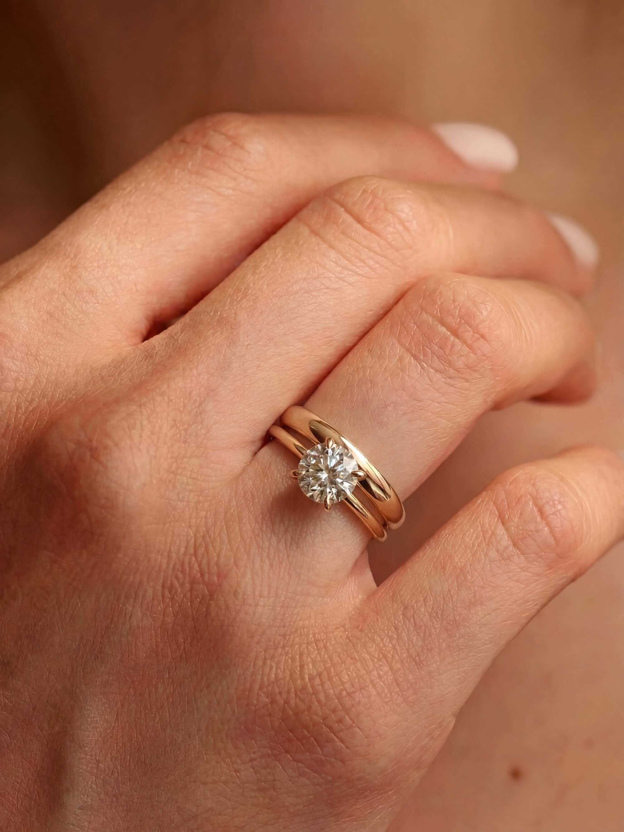 Classic 3 mm half-round wedding ring combined view