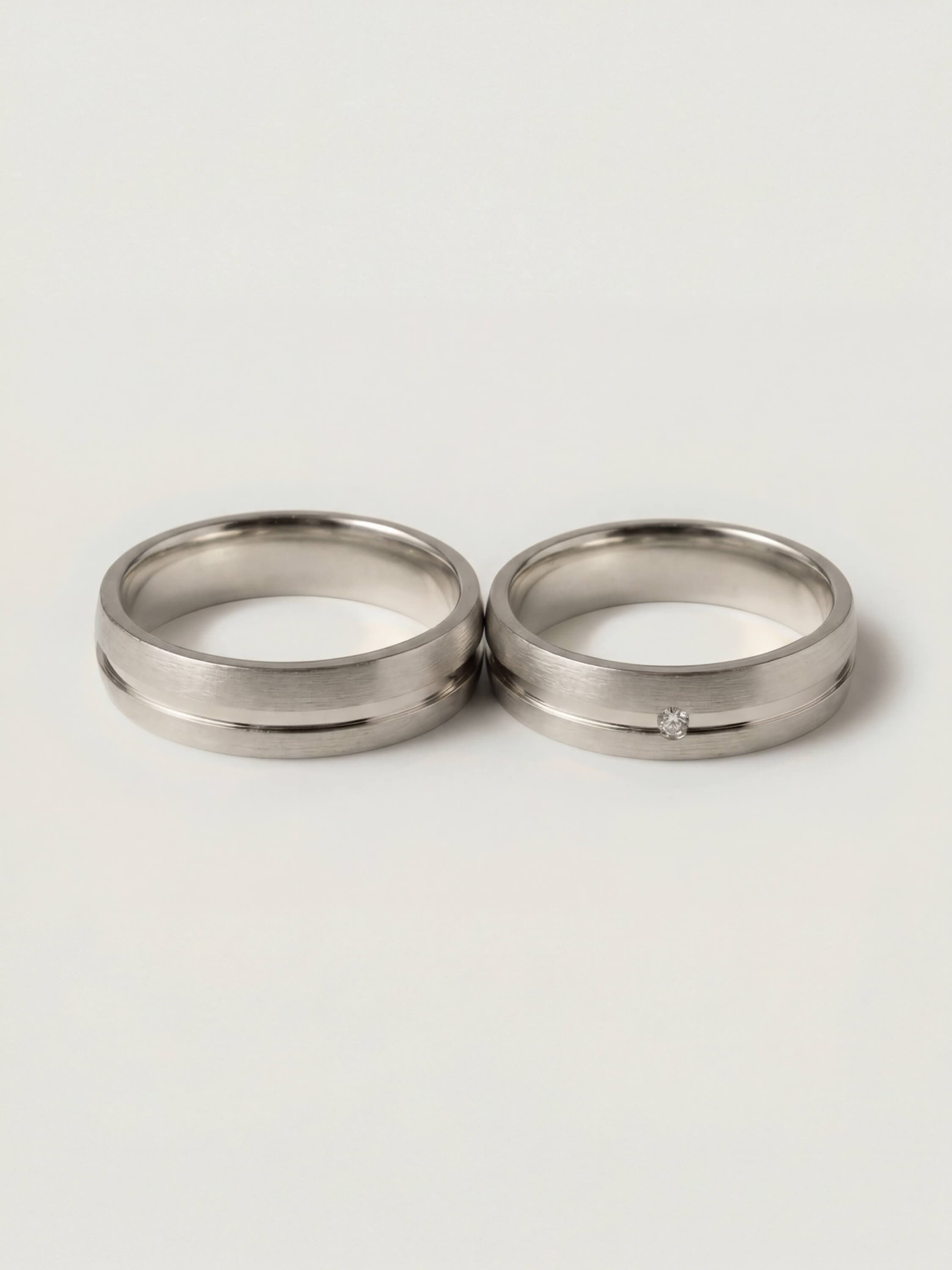 Horizon and Starlit Horizon duo wedding rings in white gold