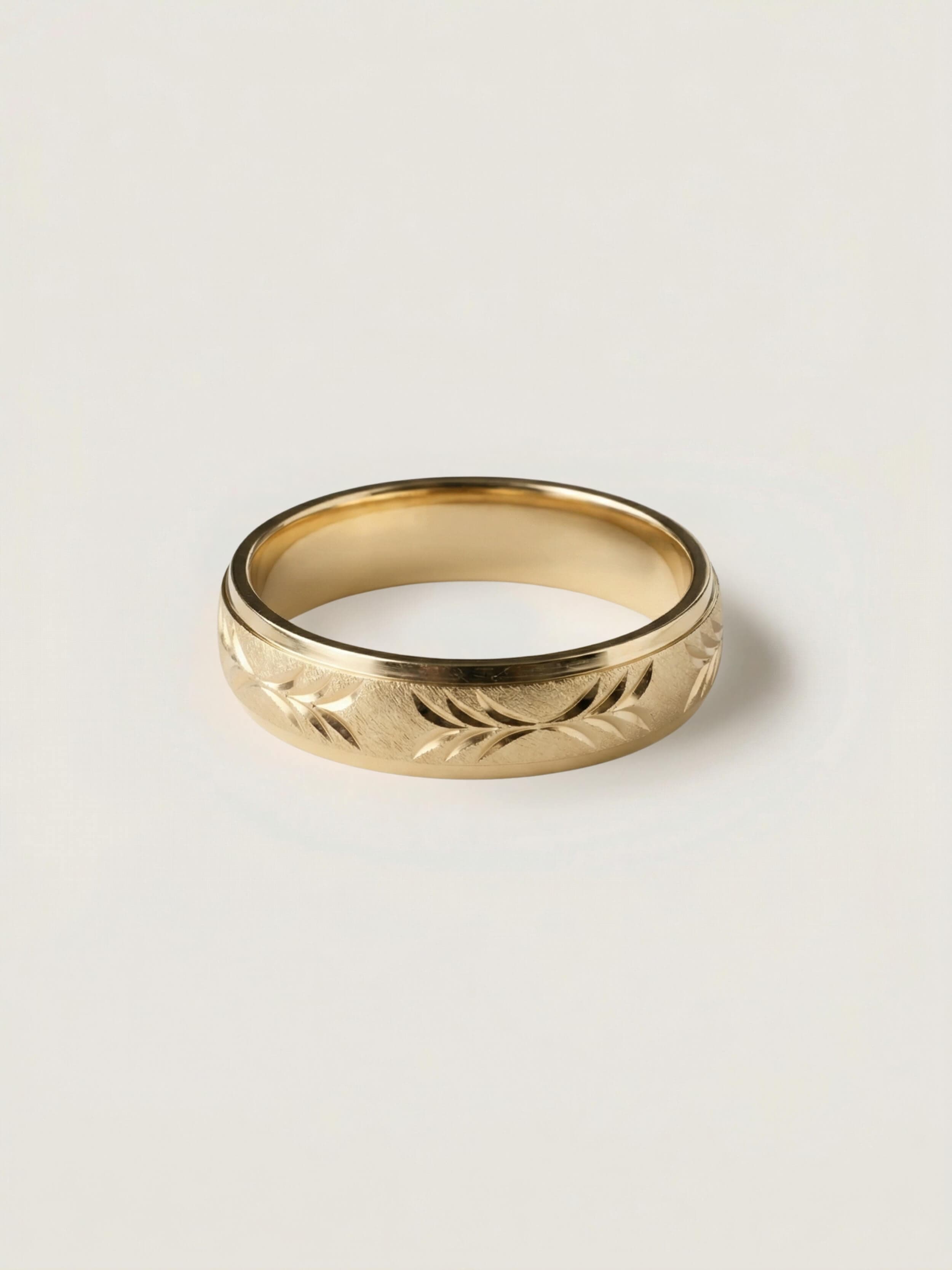 Laurel Ring in Yellow Gold