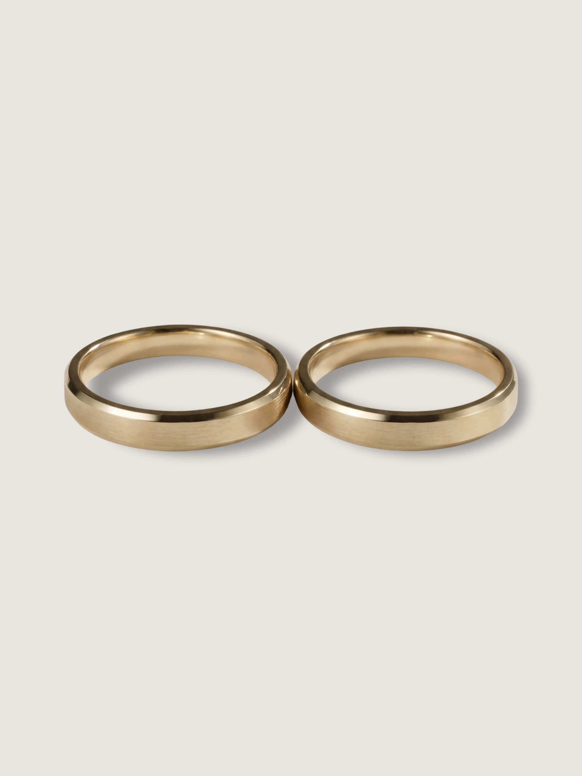 Summit Duo Wedding Rings in Yellow Gold