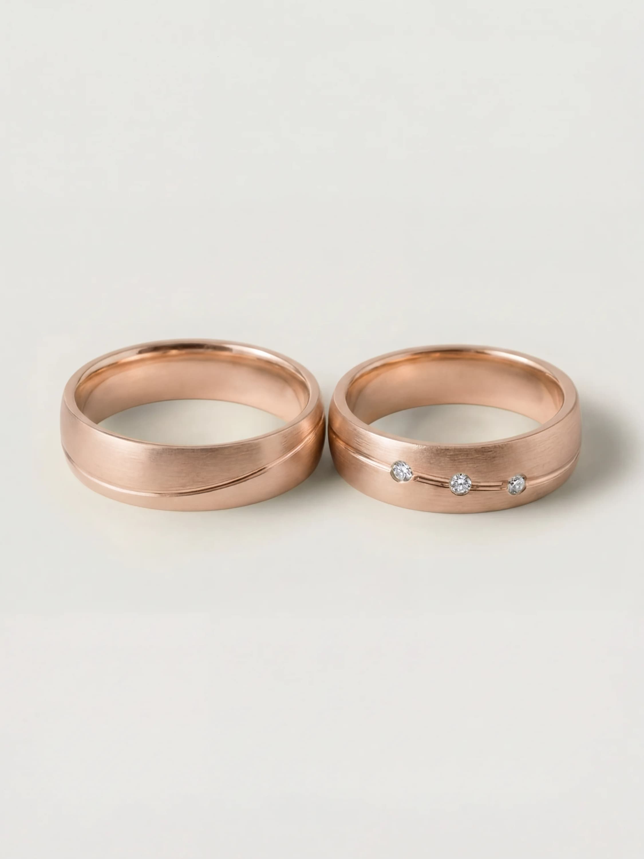 Waves and Waves Starlit duo wedding rings in rose gold